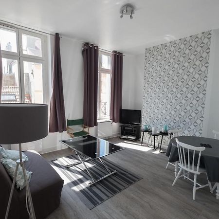 St Cyr Logement Lumineux Dans Coeur De Ville & Wifi Boulogne-sur-Mer Buitenkant foto